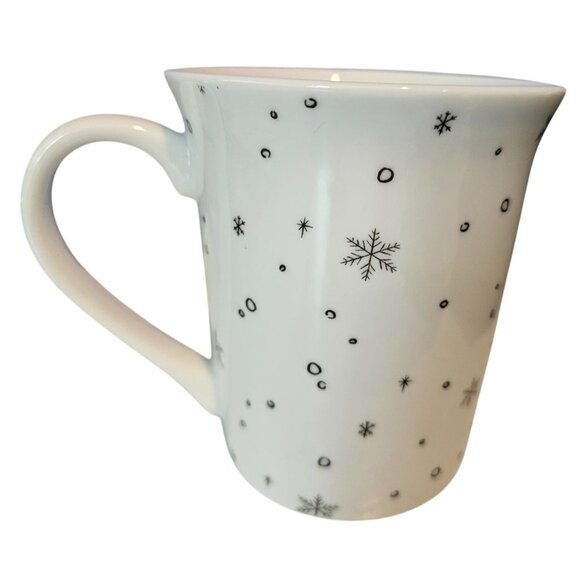 Disney Winnie The Pooh Mug Christmas Piglet Ceramic Santa Bear Tea Coffee Cup - Picture 3 of 7